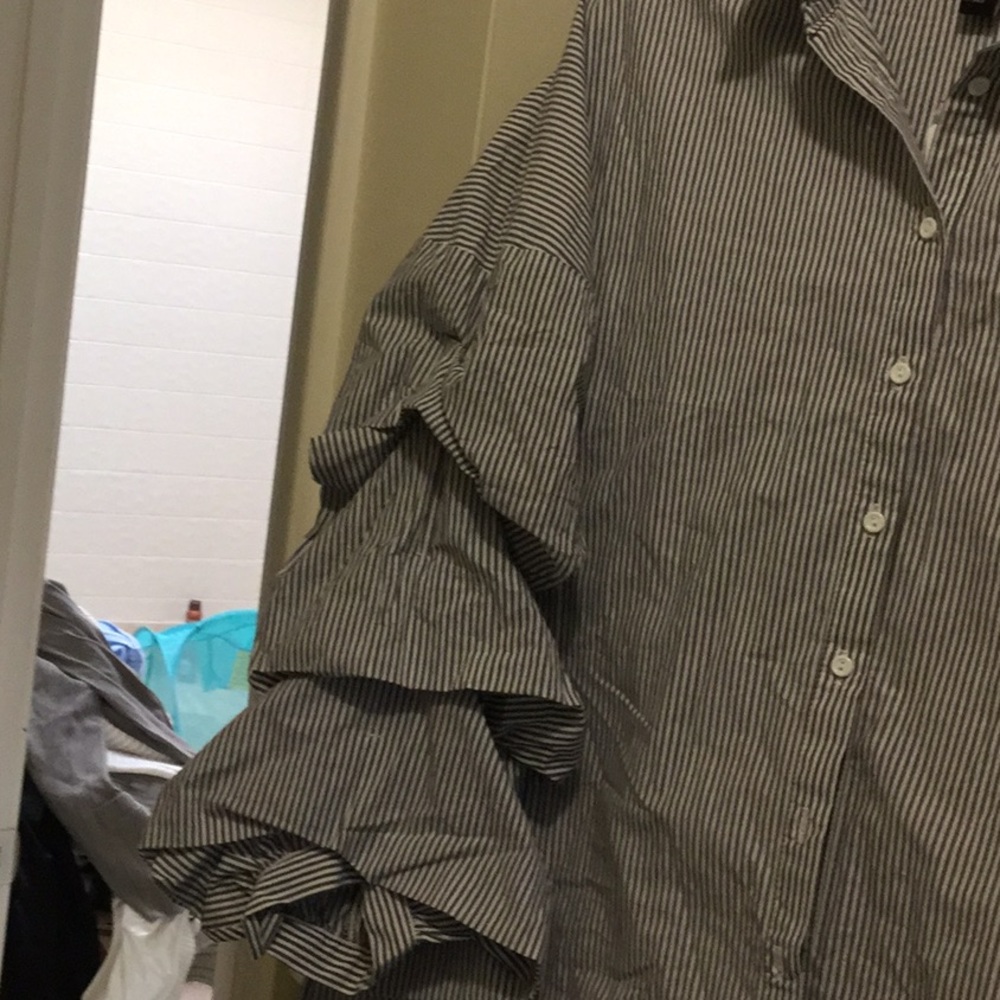 Shirt - Picture 3 of 5